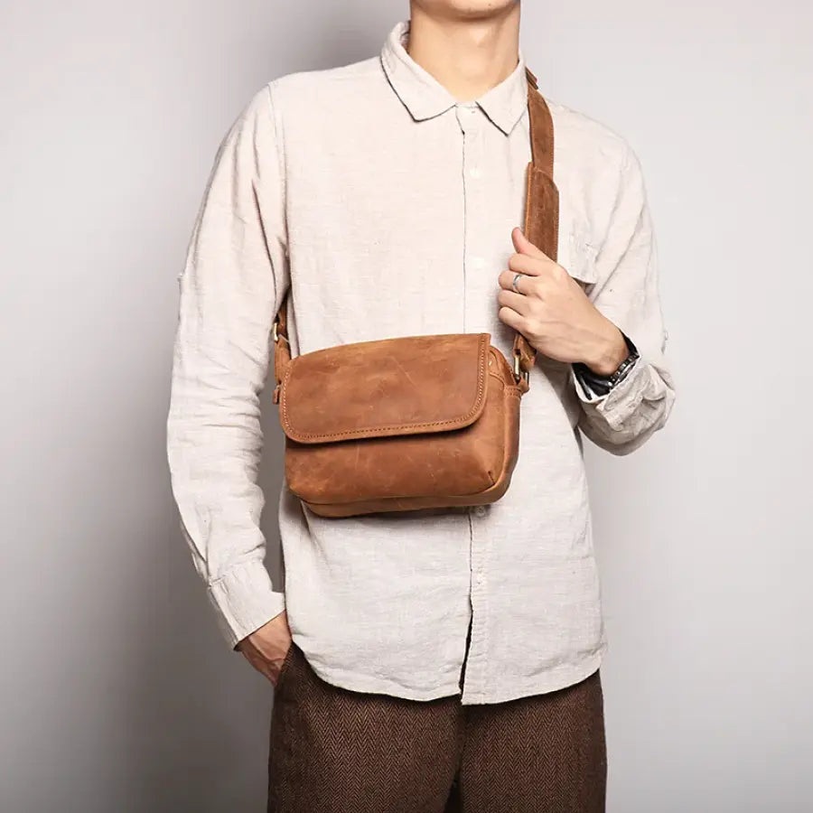 Bolsa Crossbody Transversal Masculina De Couro Legítimo Retrô Csbd04