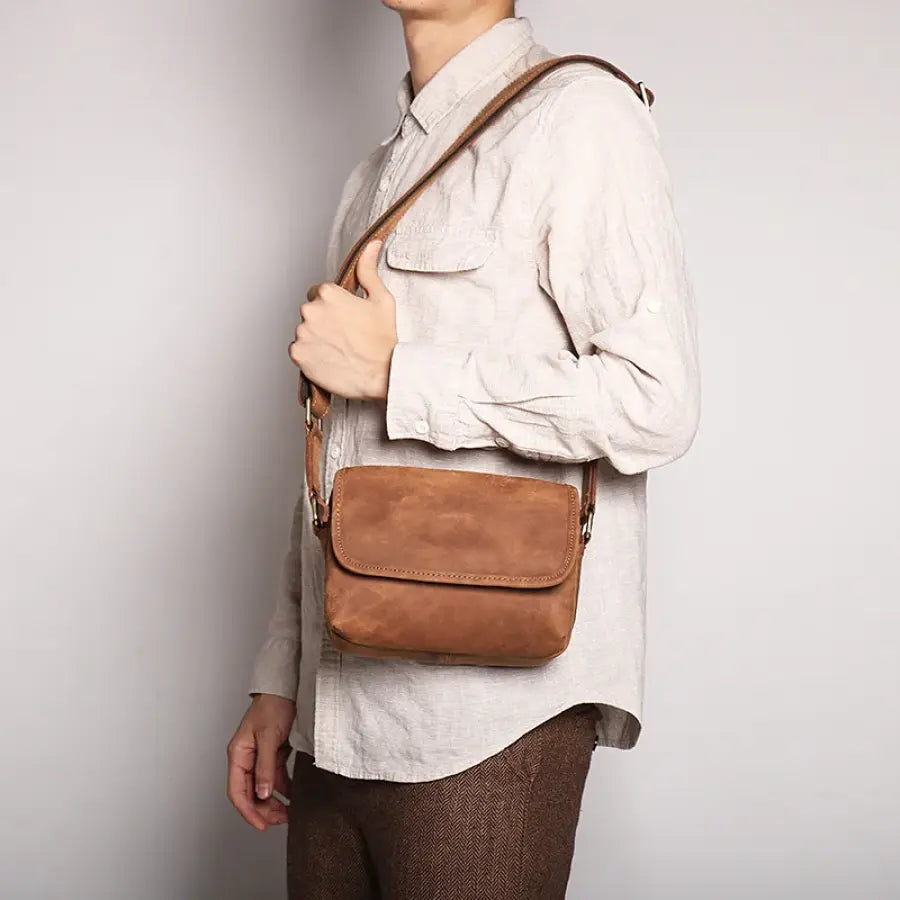 Bolsa Crossbody Transversal Masculina De Couro Legítimo Retrô Csbd04