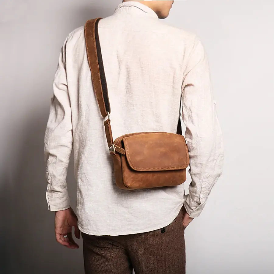 Bolsa Crossbody Transversal Masculina De Couro Legítimo Retrô Csbd04