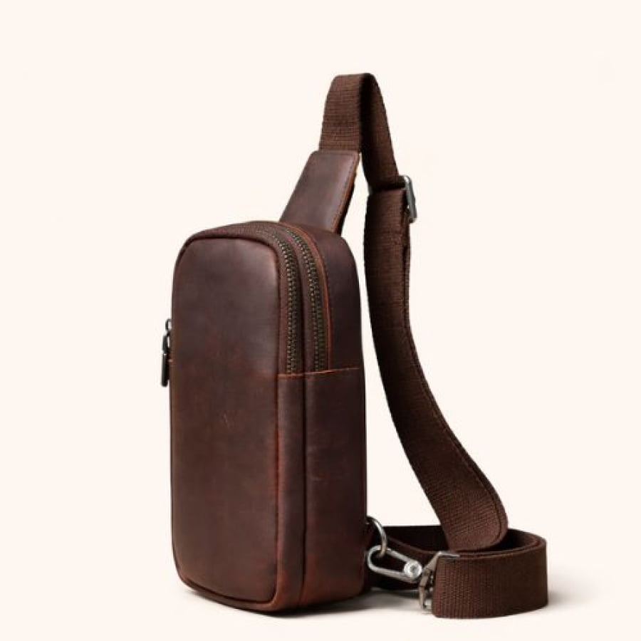 Bolsa Transversal Chest/Shoulder Bag Artesanal Couro Premium Conker Marrom Café bagm1000